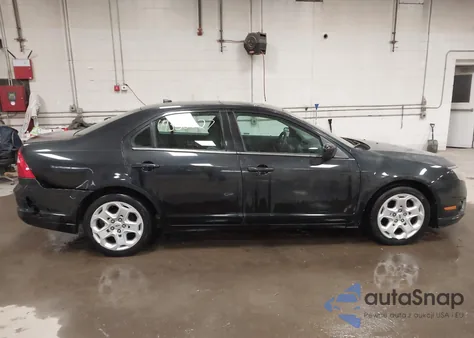 2010 Ford Fusion Se из США, поврежденный, VIN 3FAHP0HA1AR11A451